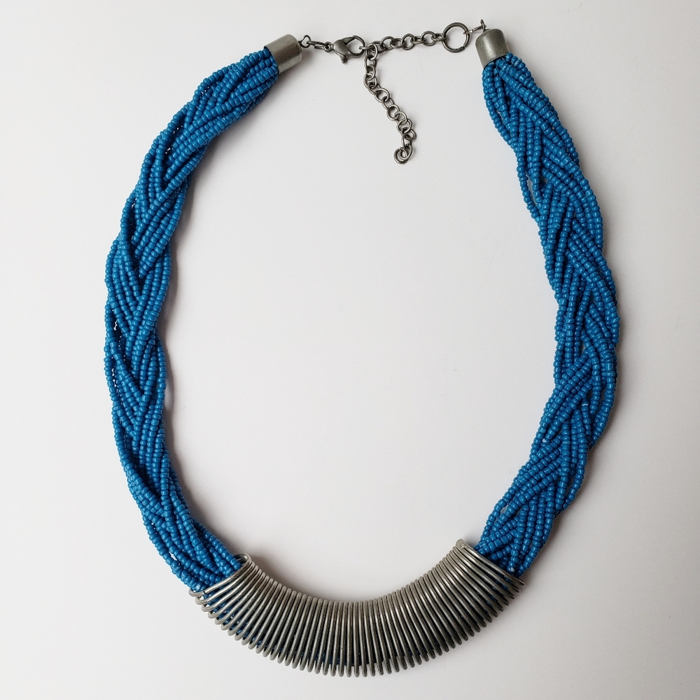 Blue Necklace with Silver/Metal Accent